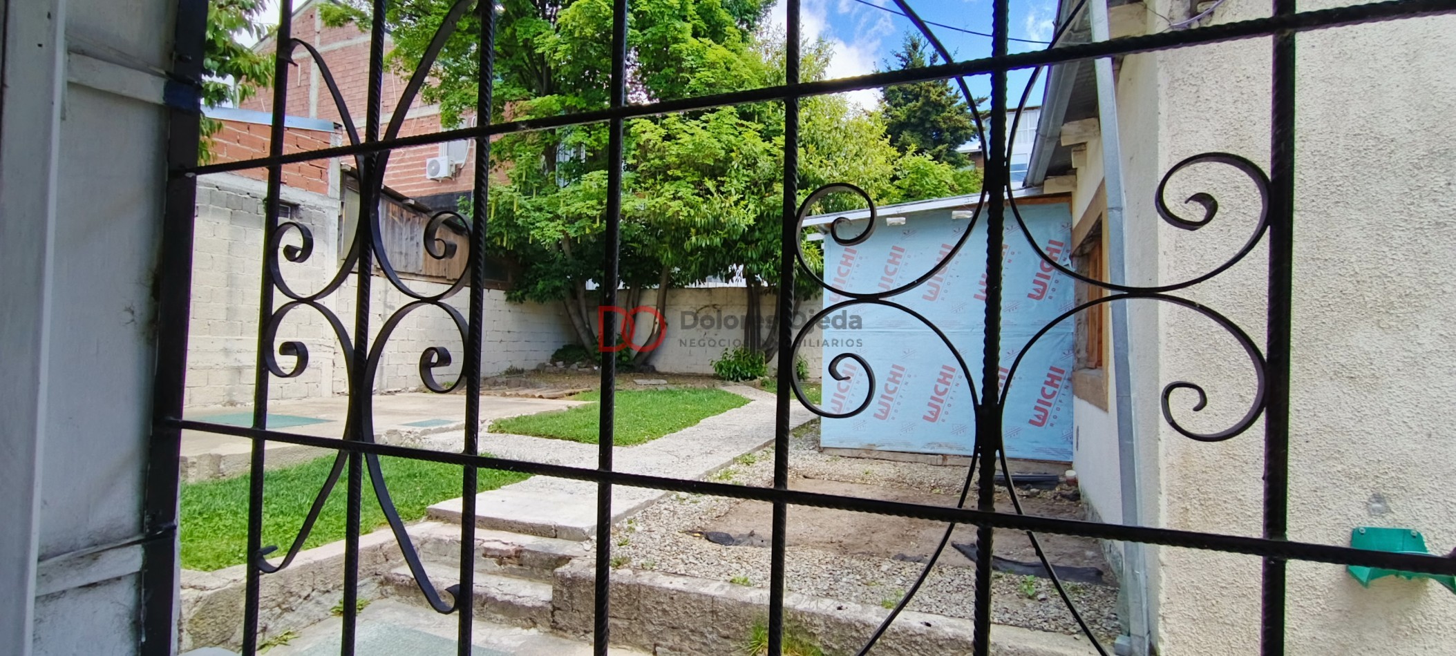 Alquiler casa urbana mas departamento o local comercial