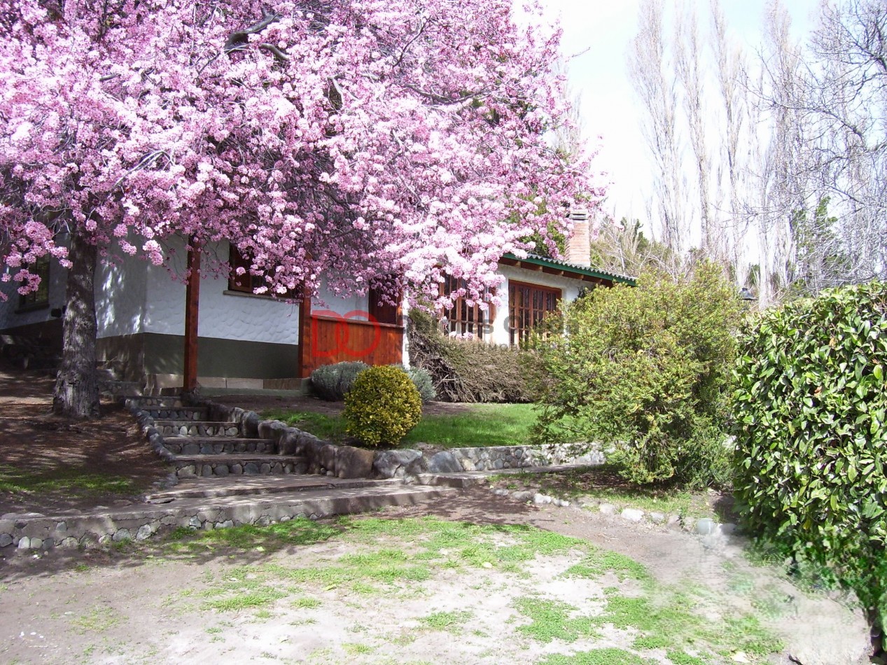 Chacra con dos casas