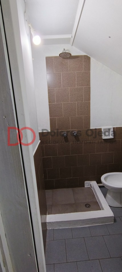 Alquiler casa urbana mas departamento o local comercial