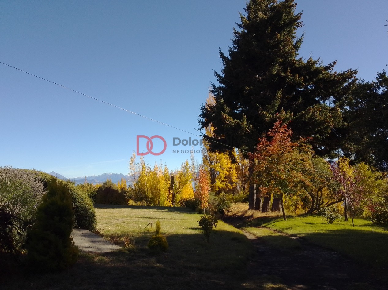 Chacra con dos casas